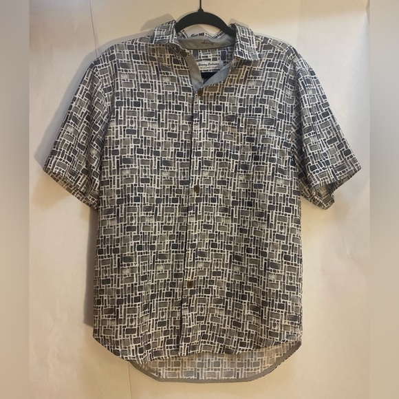 Tommy Bahama Men’s Coconut Point Pebble Tiles Fog Grey Button Shirt Size Small - Picture 3 of 11